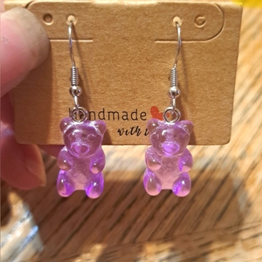 EARRINGS HAND CRAFTED Gummi Bears
Colors Available: Yellow, Green, Purple, Pink